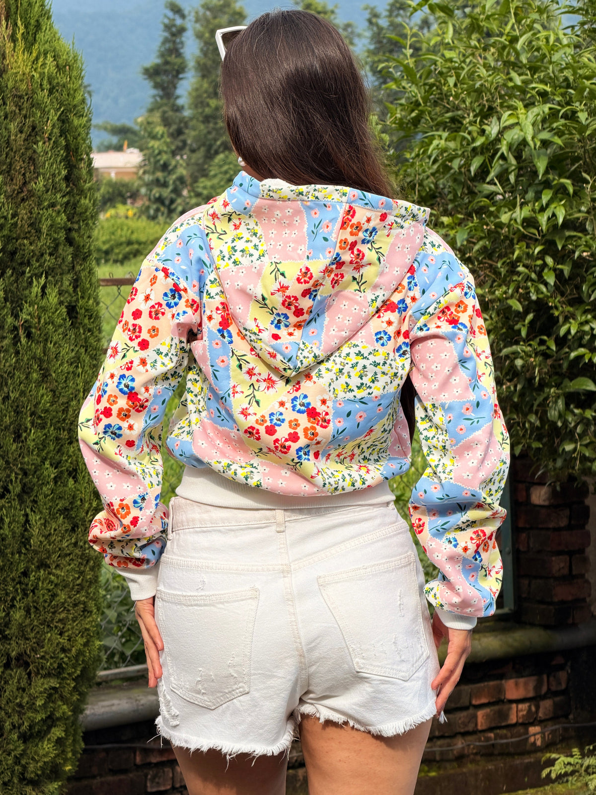 TANDUL Women Floral Patchwork Cropped Zip-Up Hoodie
