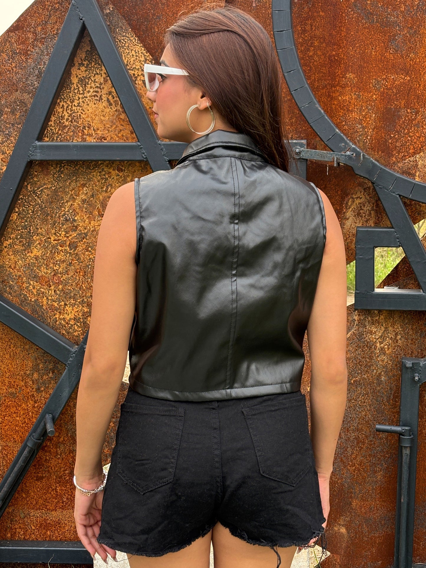 TANDUL Women Sleek Black Leather Crop Jacket