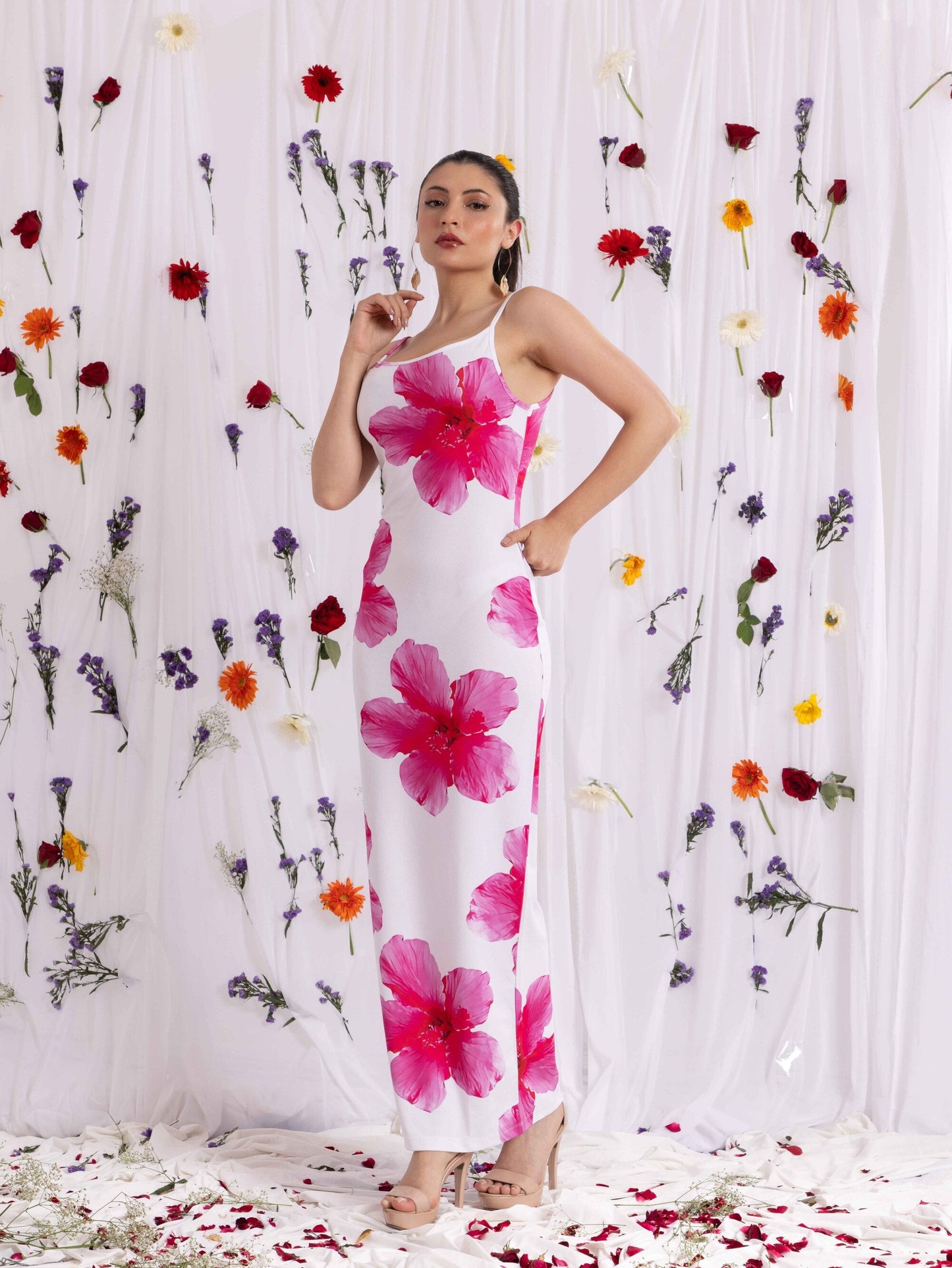 TANDUL  Women Bodycon White Dress