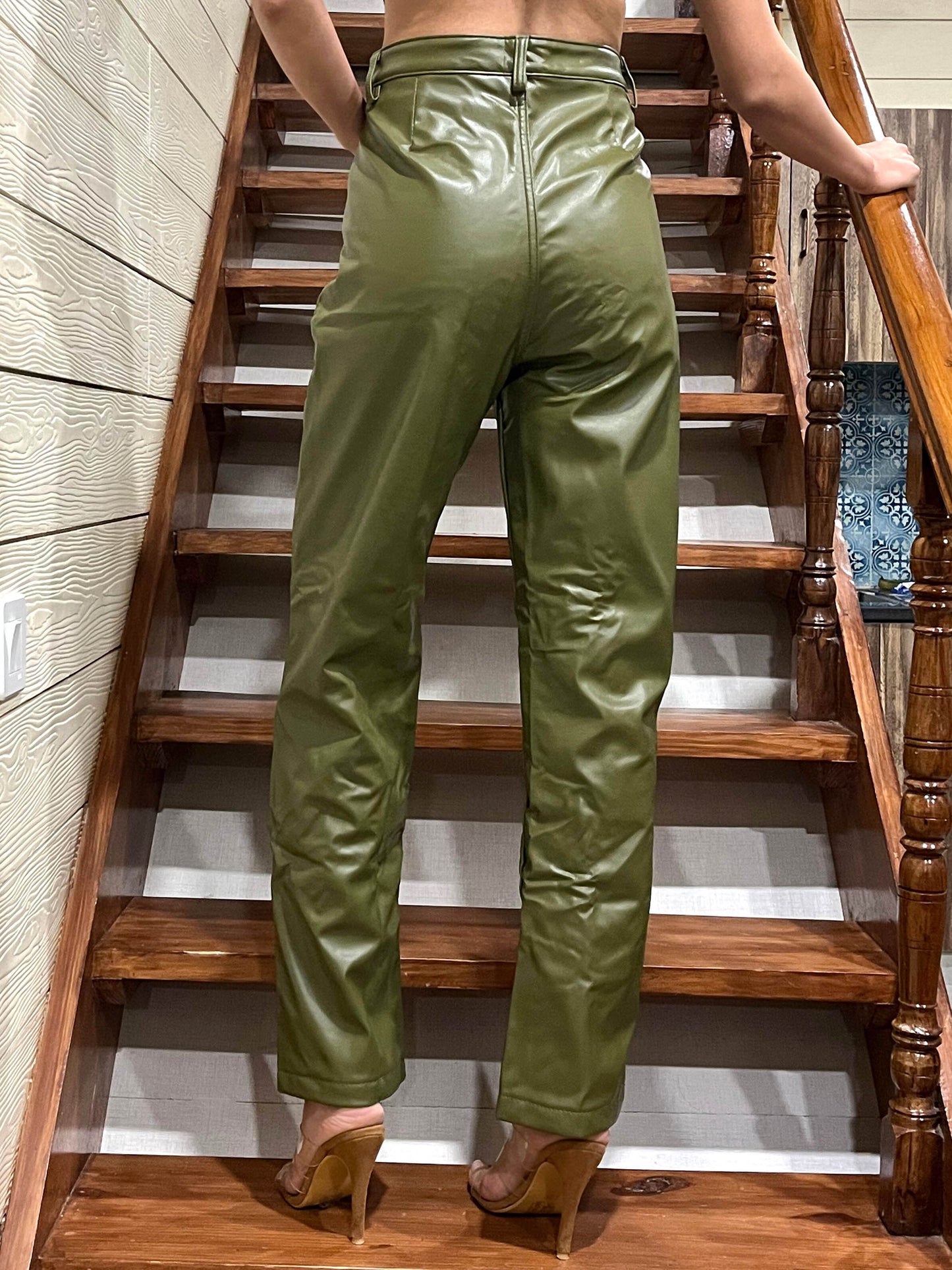 TANDUL Women Regular Fit Olive Green Leather Trousers