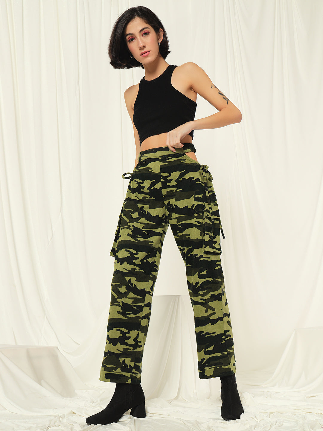 TANDUL  Women Regular Fit Green Lycra Blend Trousers