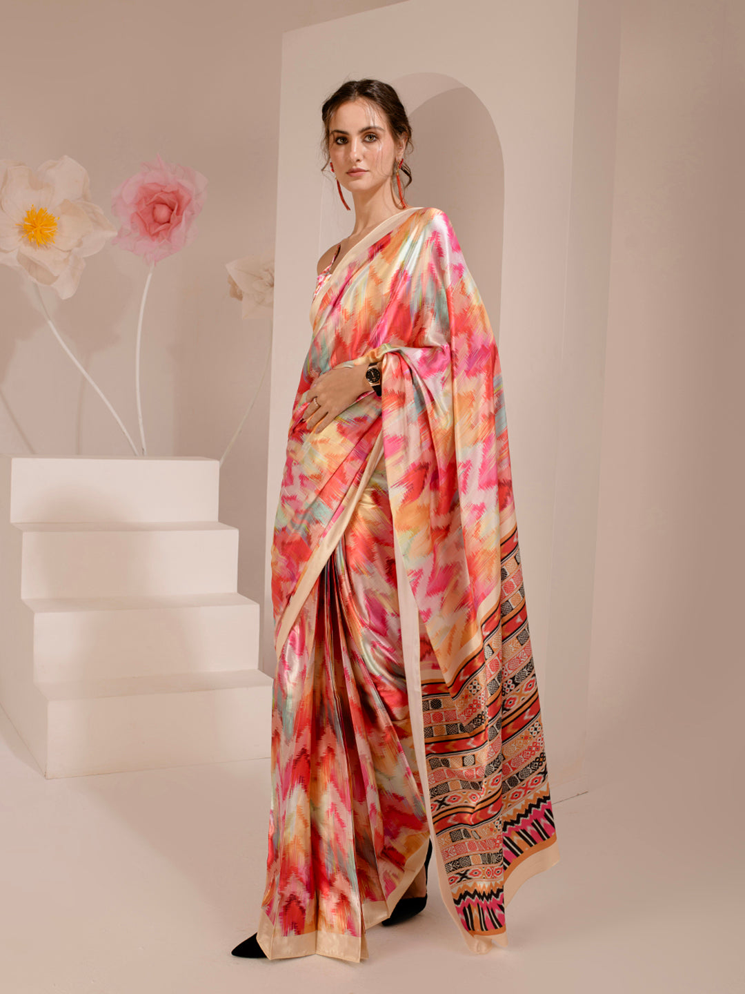 ELTIRE Exquisite Printed Bollywood Style Satin Saree