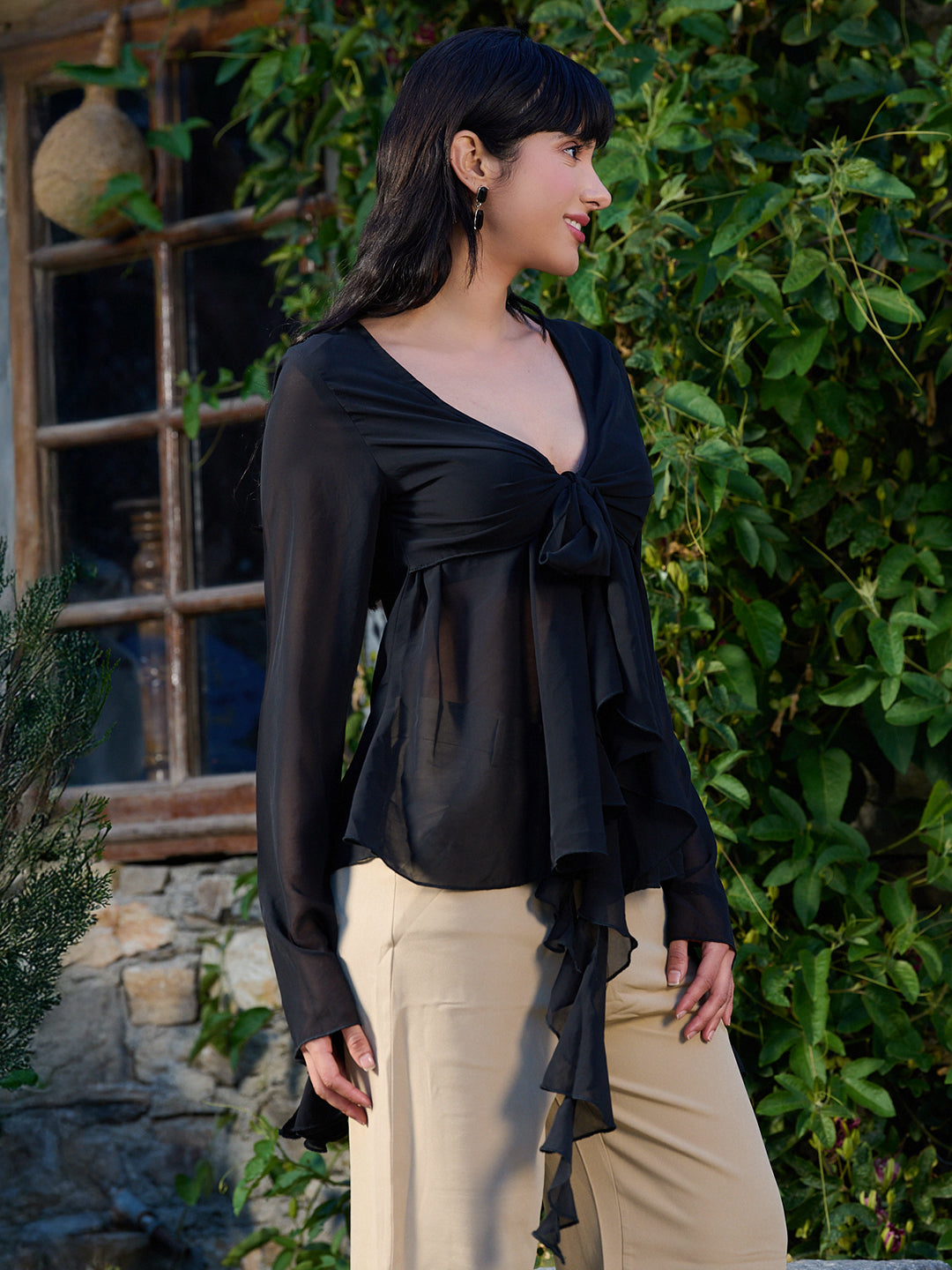 TANDUL Elegant Black Ruffled Top