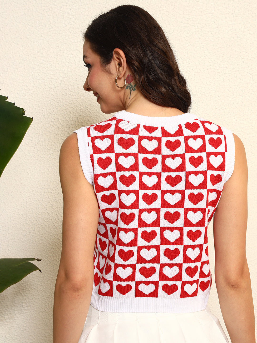 TANDUL Women Charming Red and White Heart Patterned Sweater
