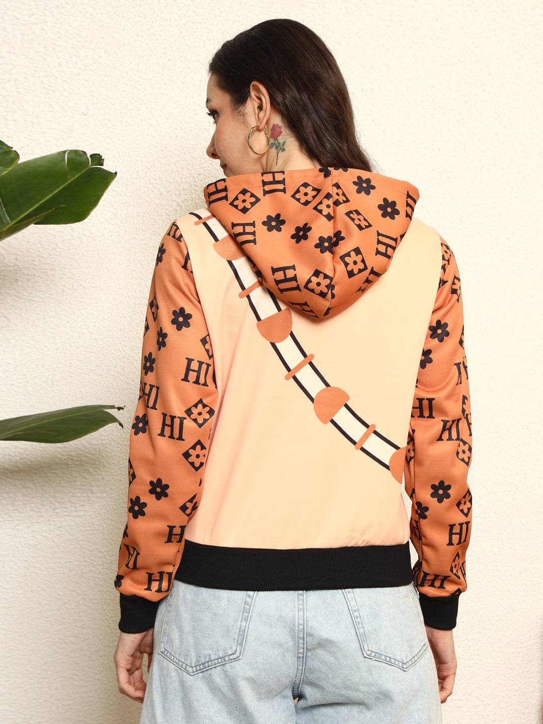 TANDUL Women Stylish Bear Printed Hoodie