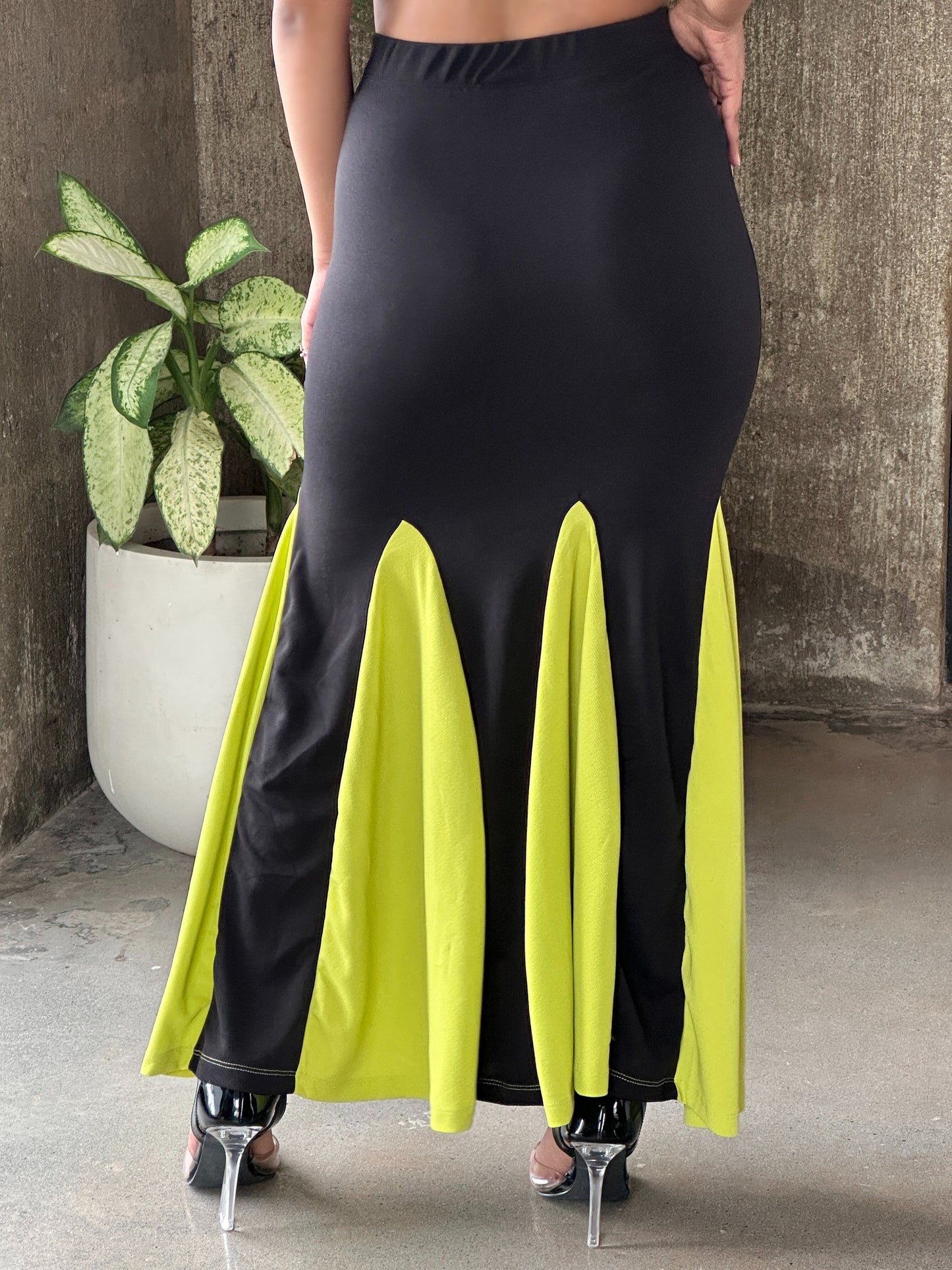 TANDUL Women Stunning Black and Neon Green Skirt