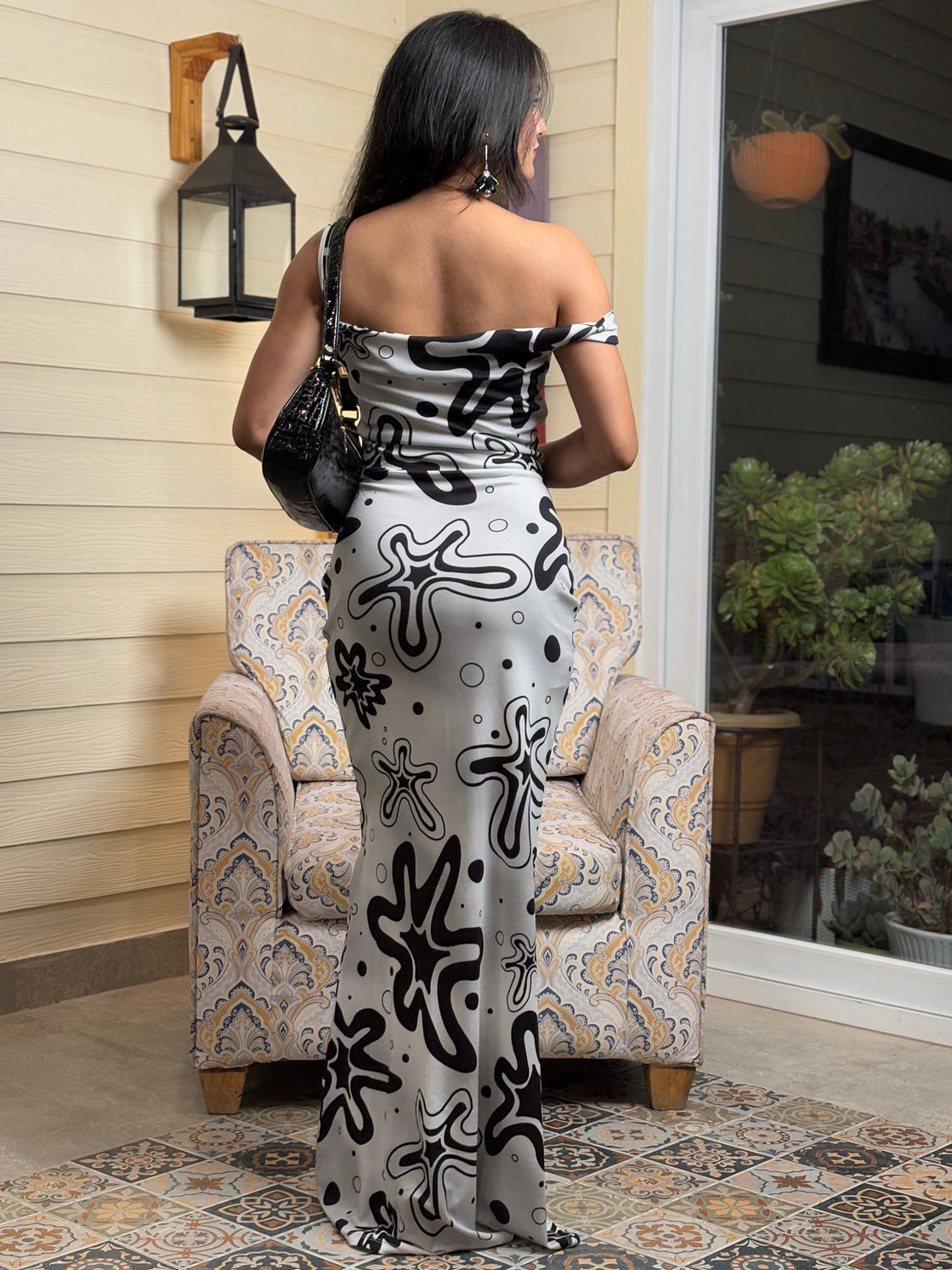 TANDUL Women Black Floral Printed Bodycon Dress