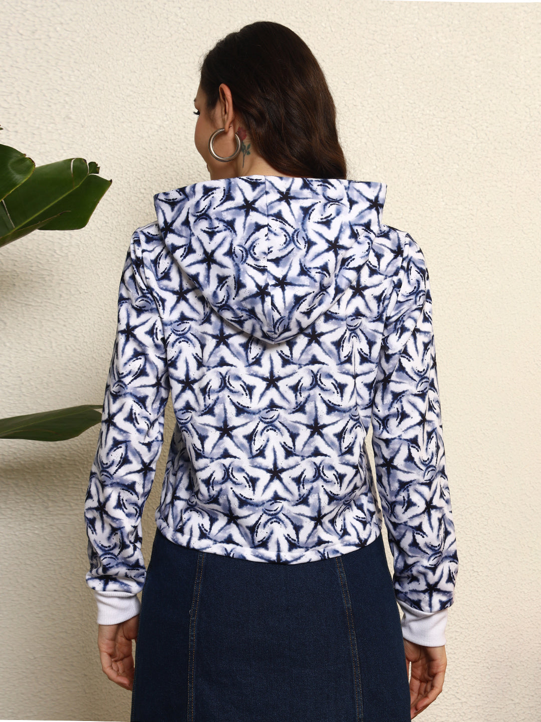 TANDUL Women Stylish Blue and White Printed Sweatshirt