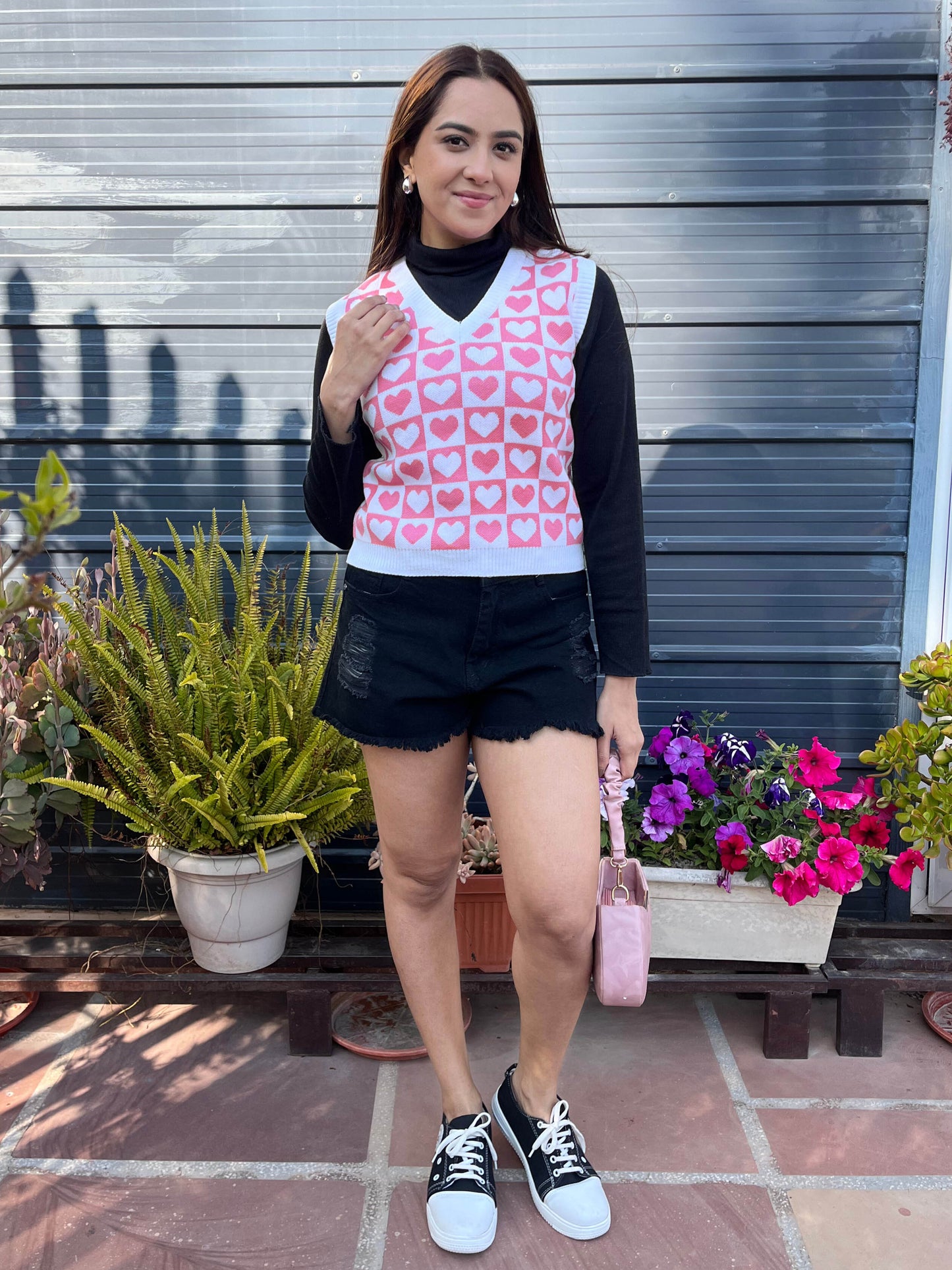 TANDUL Women Charming Pink and White Heart Sweater