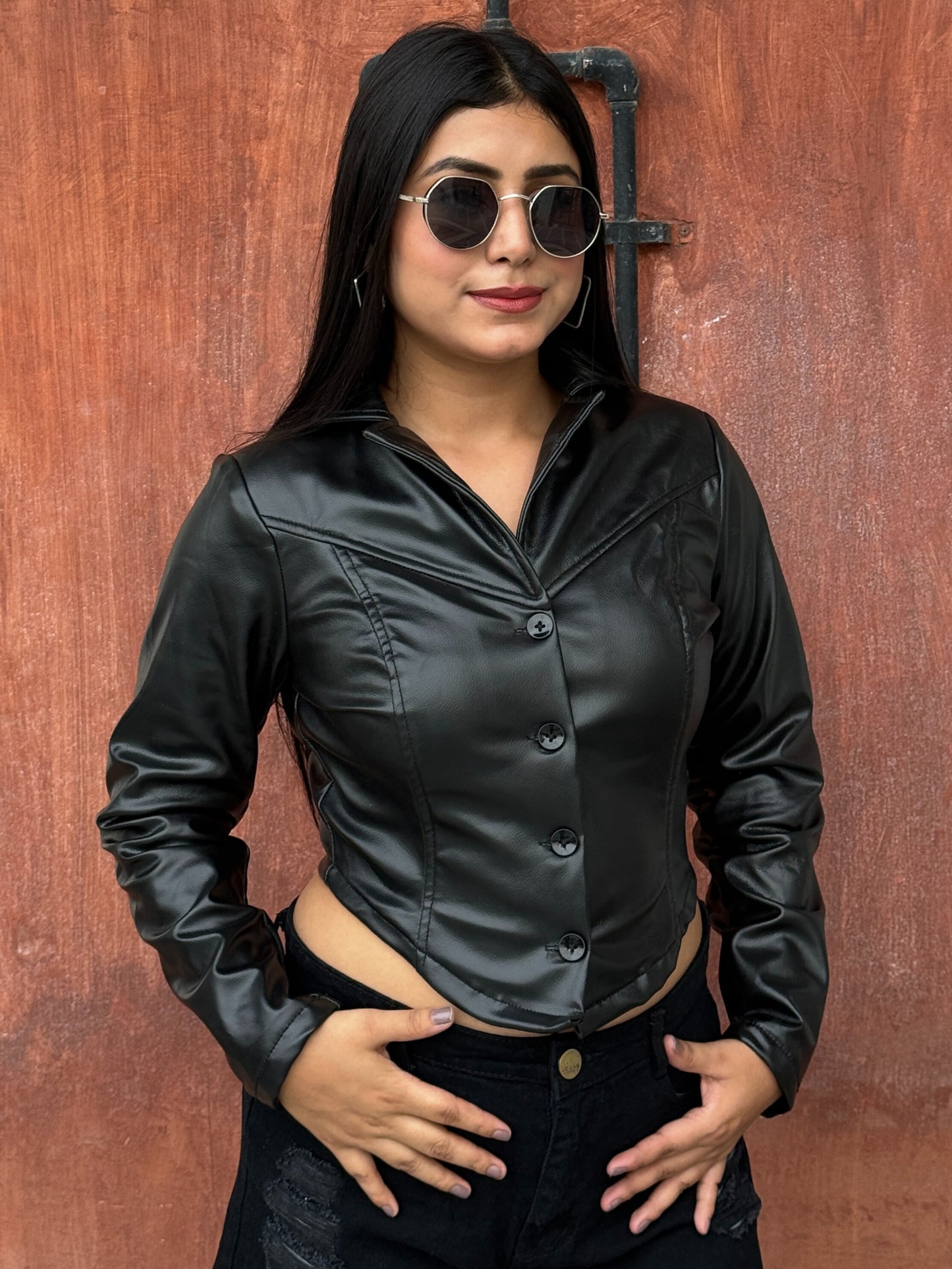 TANDUL Women Sleek Black Crop Leather Jacket