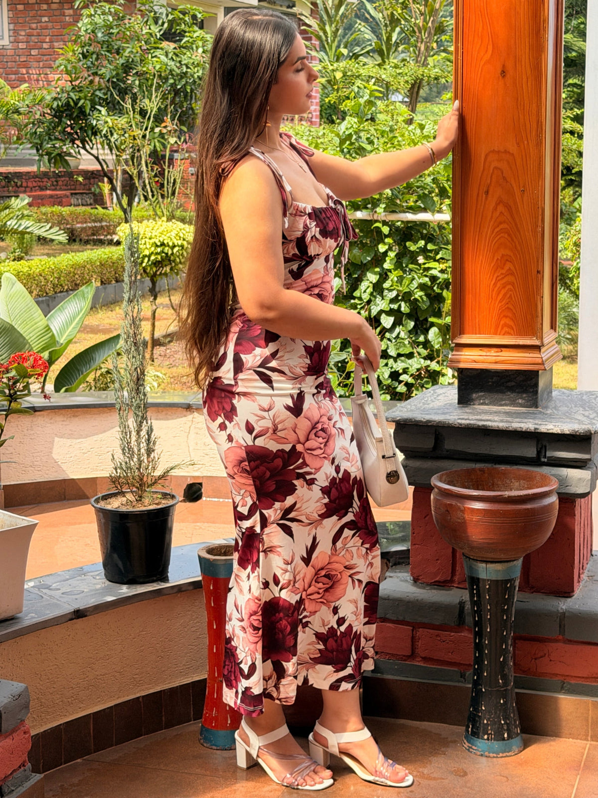 TANDUL Women Pretty Floral Bodycon Dress