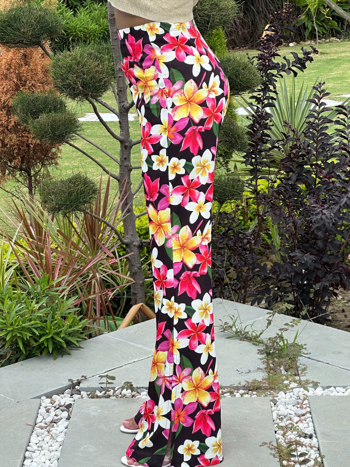 TANDUL Women Stunning Floral Printed Trouser