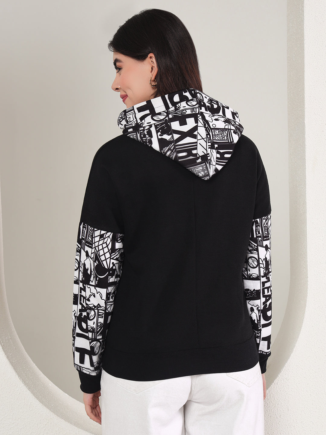 TANDUL  Women Full Sleeve Printed Hooded Sweatshirt