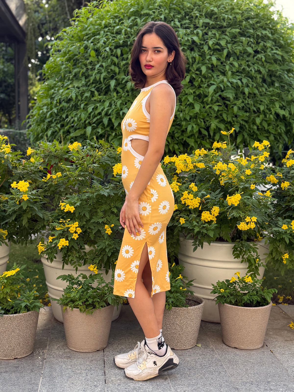 TANDUL Women Retro Daisy Print Side-Cutout Bodycon Dress