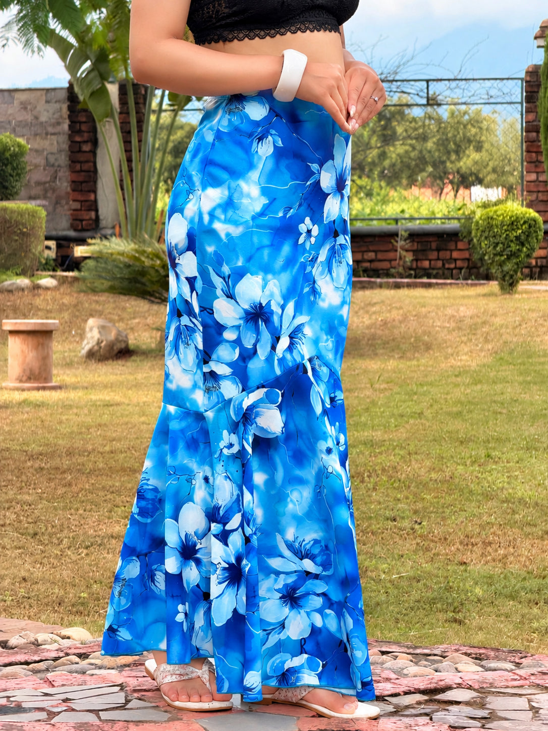 TANDUL Women Stunning Blue and White Floral Skirt