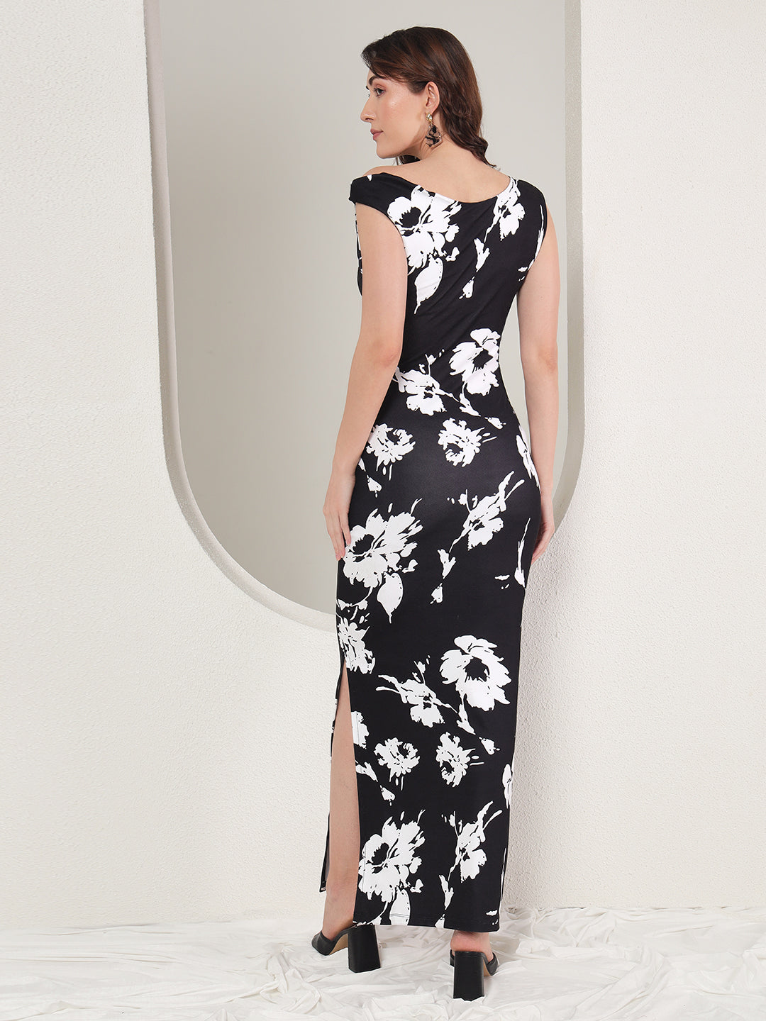 TANDUL  Women Bodycon Black Dress