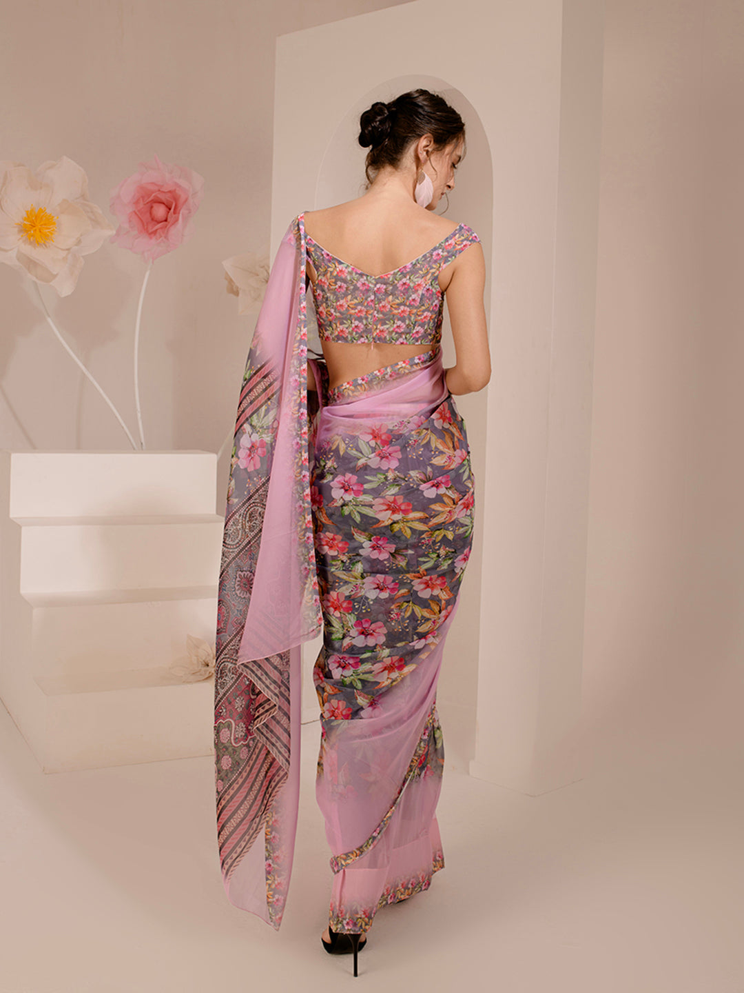 ELTIRE Exquisite Printed Bollywood Style Georgette Saree