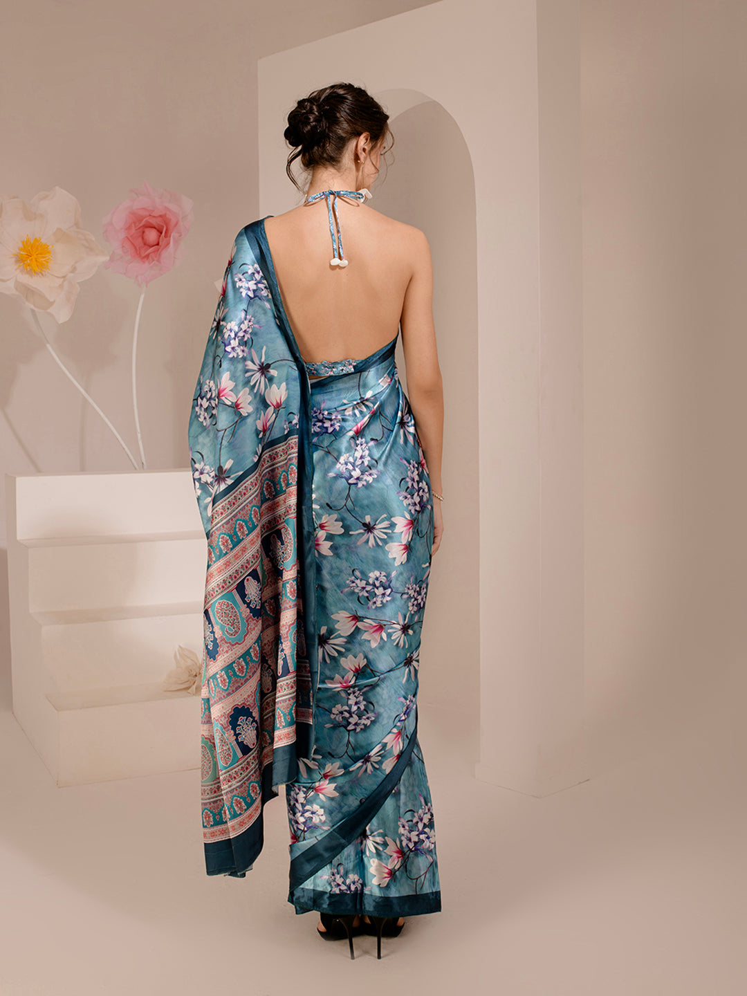 ELTIRE Exquisite Skyblue Printed Satin Saree