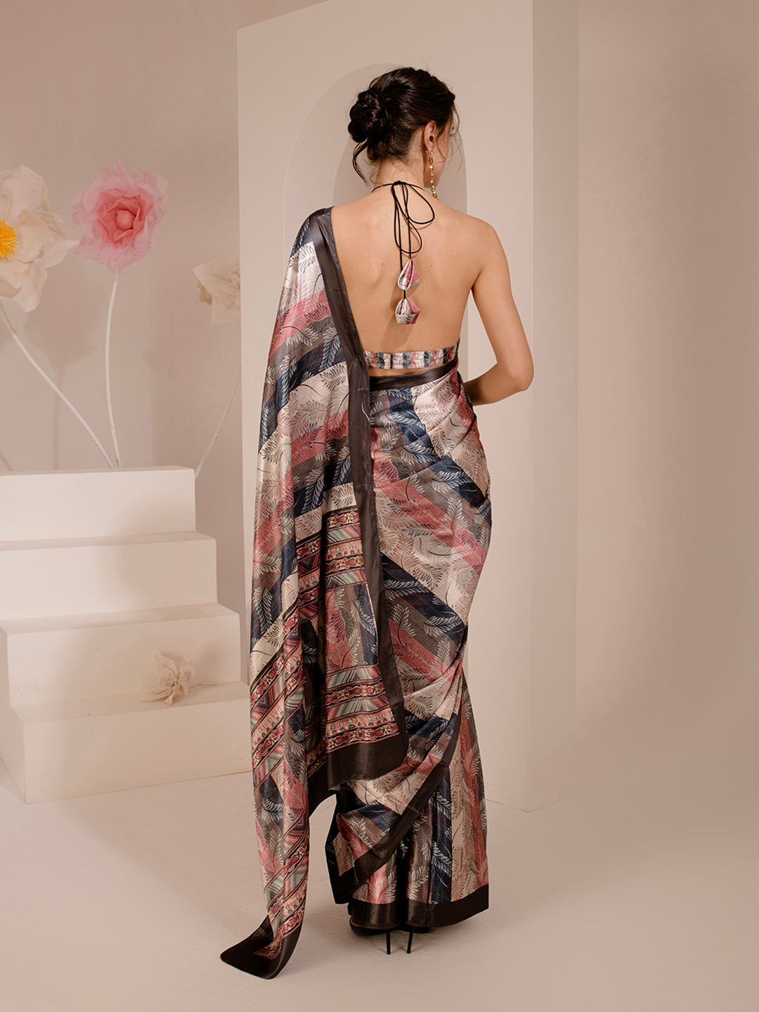 ELTIRE Exquisite Printed Bollywood Style Satin Saree