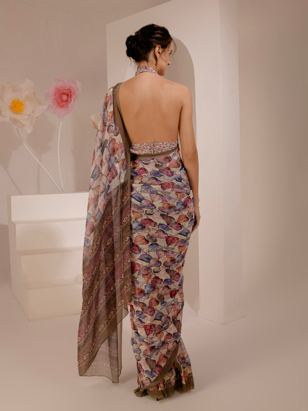 ELTIRE Exquisite Printed Bollywood Style Georgette Sari