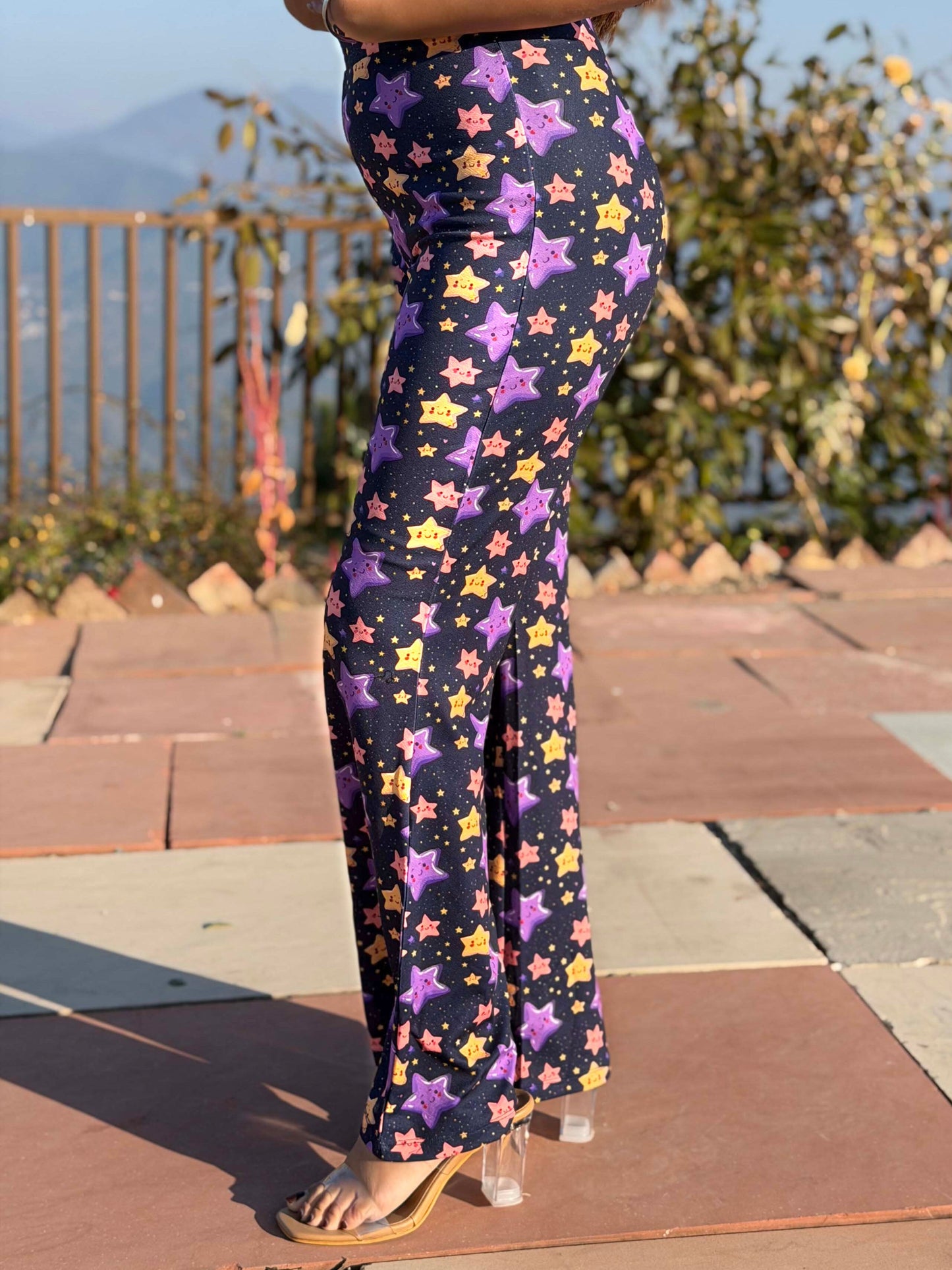 TANDUL Women Stunning Star Printed Trouser