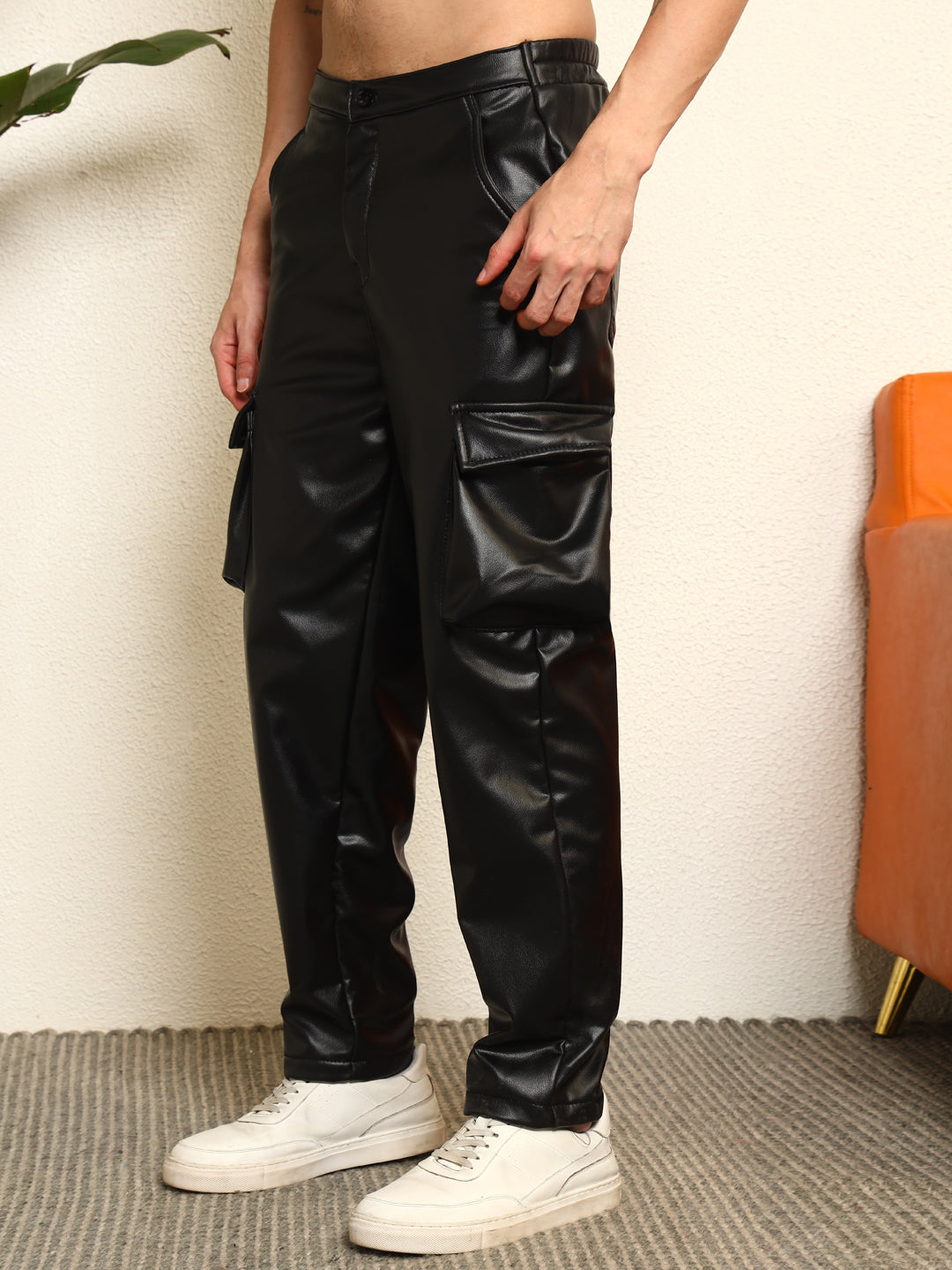 TANDUL Men's Sleek Black Leather Trouser
