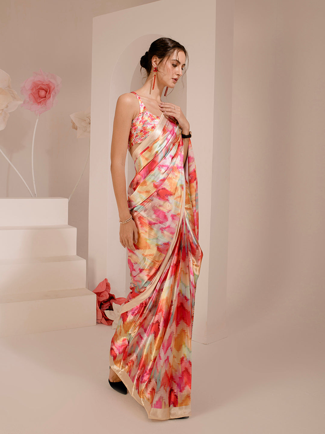 ELTIRE Exquisite Printed Bollywood Style Satin Saree