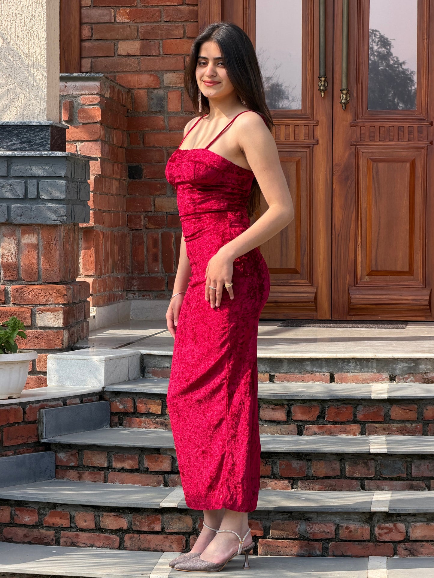TANDUL Women Stunning Maroon Velvet Bodycon Dress