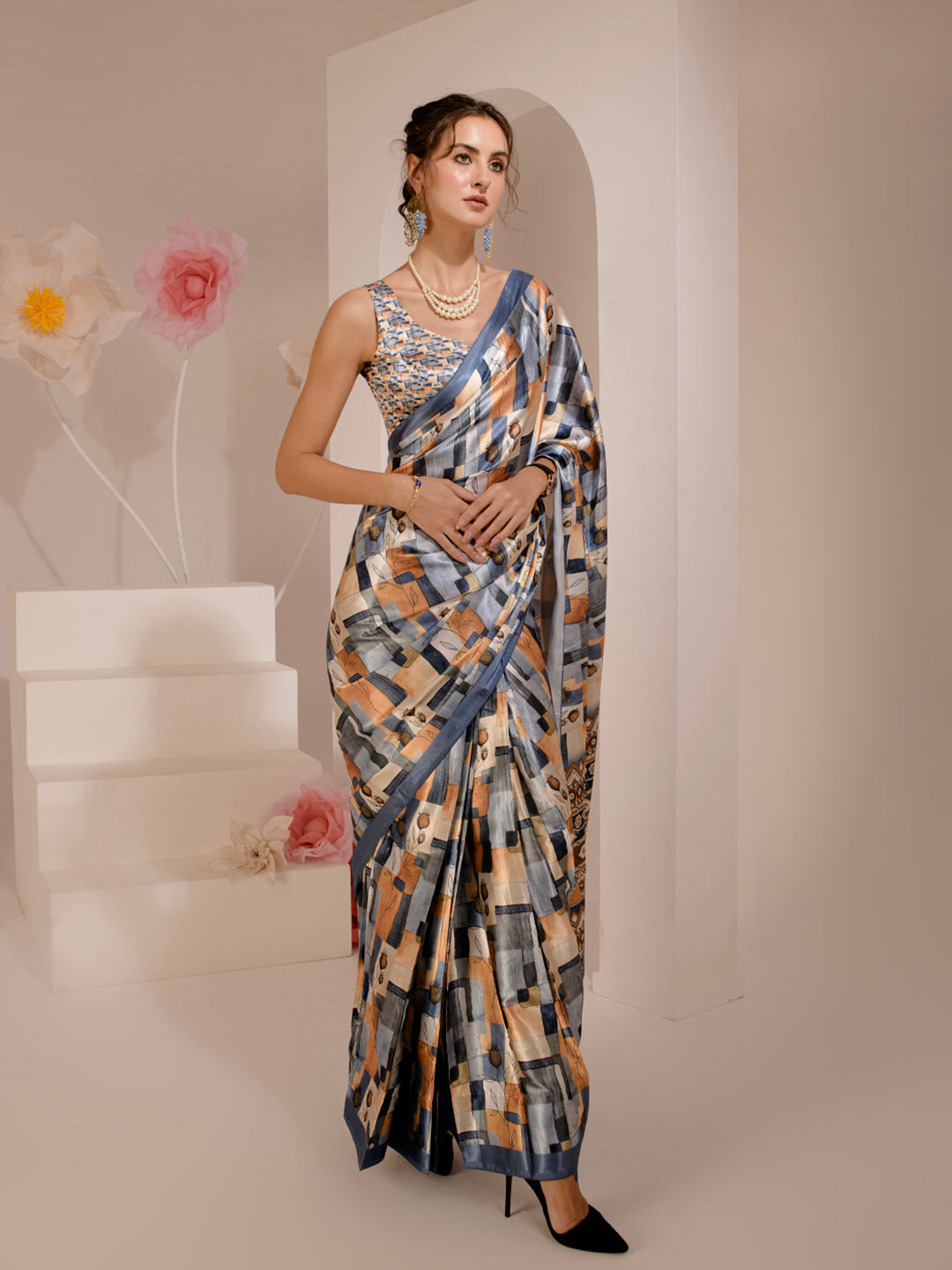 ELTIRE Exquisite Printed Bollywood Style Satin Saree