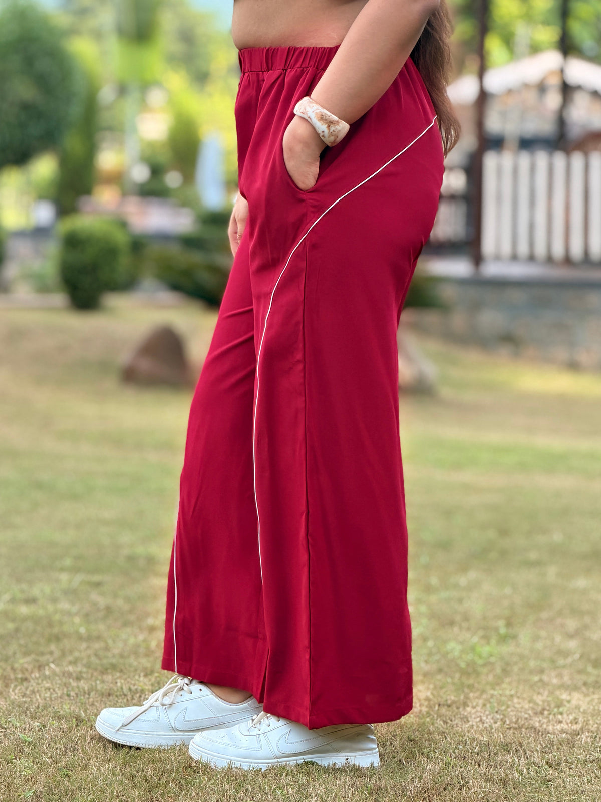 TANDUL Women Maroon Wide-Leg Track Pants with Contrast Piping