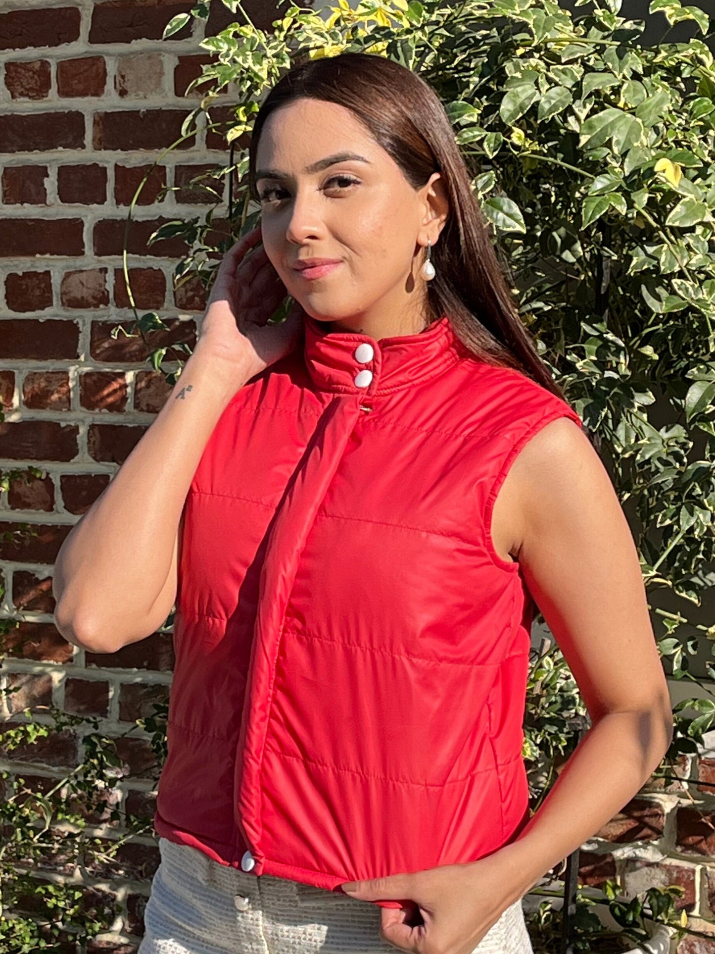 TANDUL Women Red Sleeveless Puffer Jacket