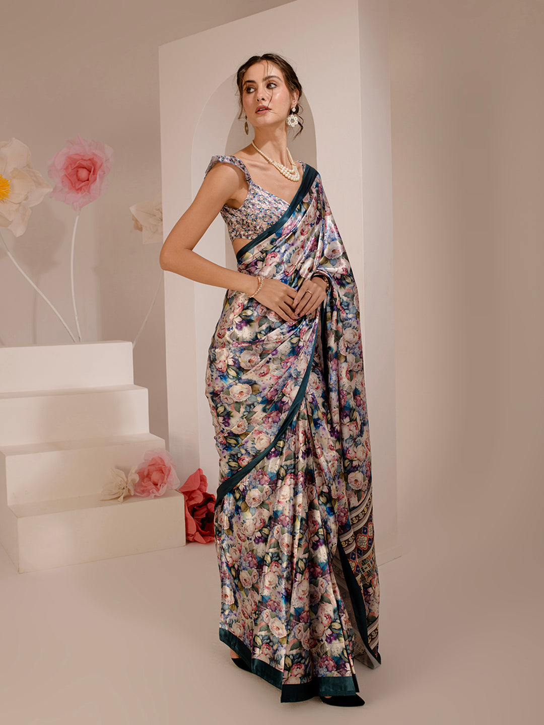 ELTIRE Exquisite Printed Bollywood Style Satin Saree