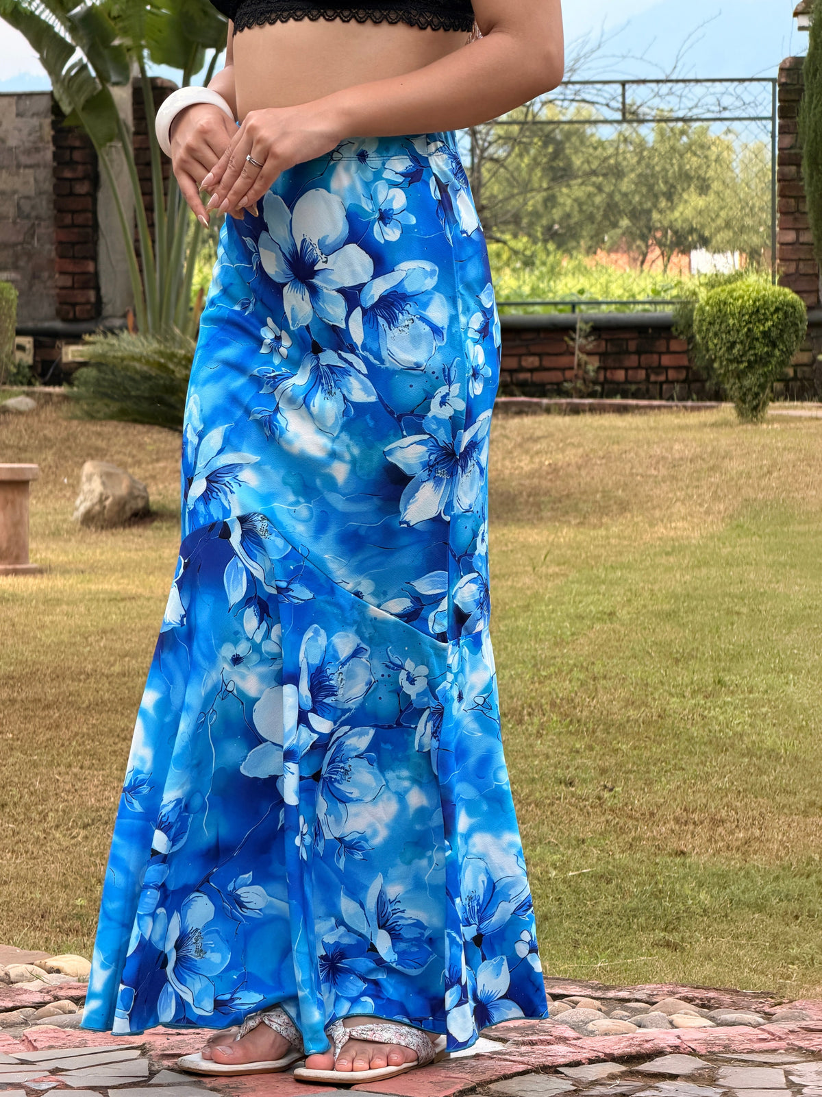 TANDUL Women Stunning Blue and White Floral Skirt