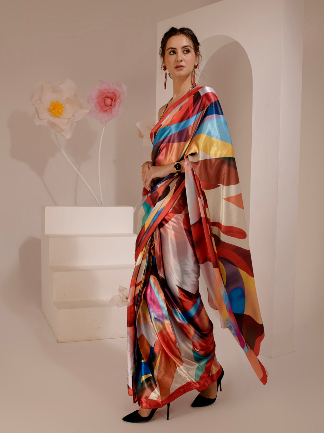 ELTIRE Exquisite Printed Bollywood Style Satin Saree