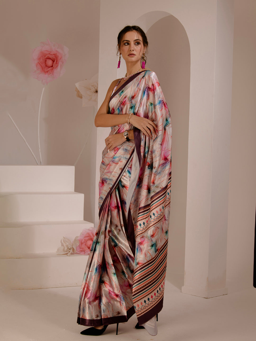 ELTIRE Exquisite Printed Bollywood Style Satin Saree