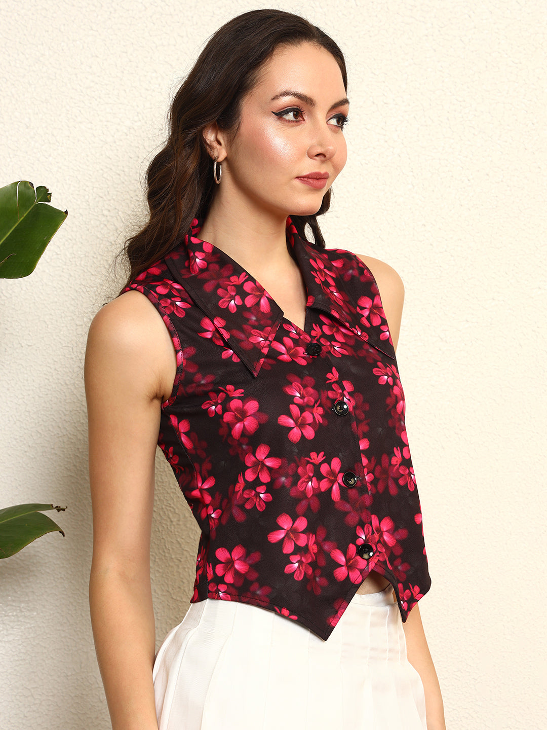 TANDUL Women Stunning Floral Printed Top cum Waistcoat