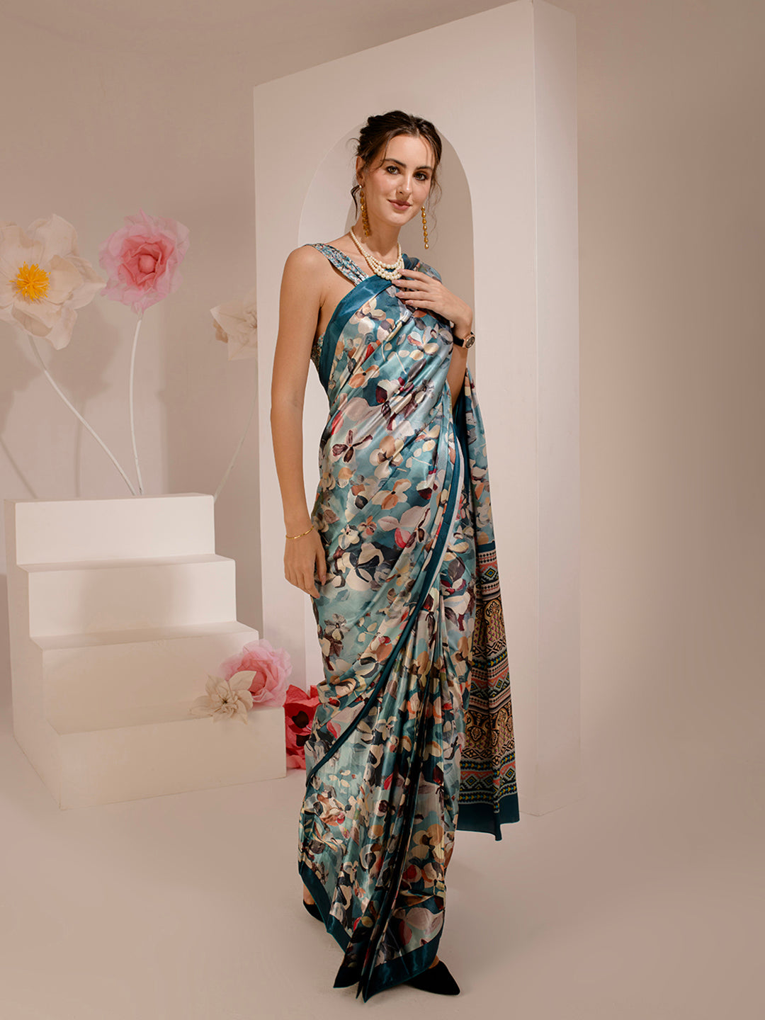 ELTIRE Exquisite Printed Bollywood Style Satin Saree