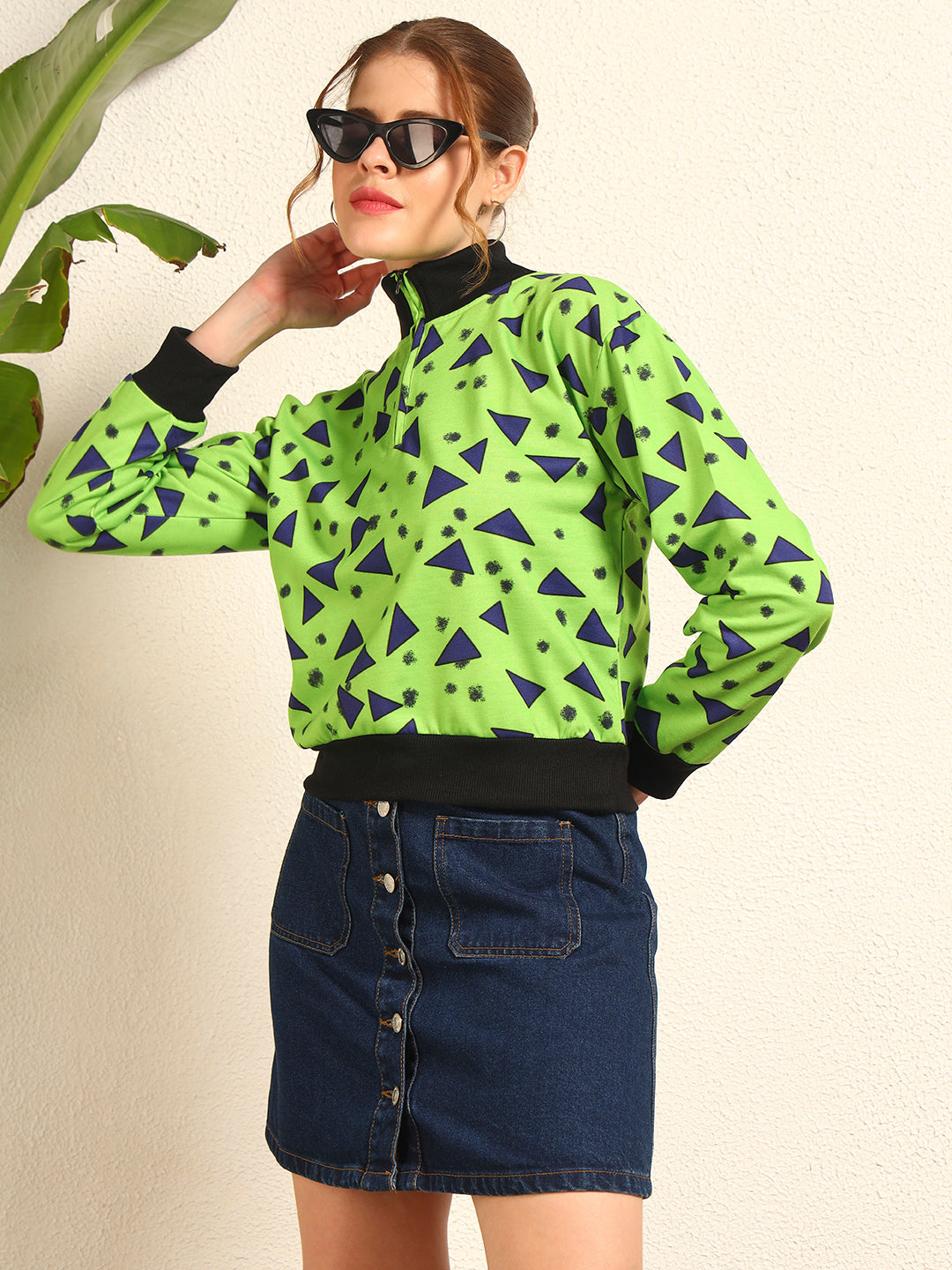 TANDUL Women Striking Neon Green and Black Sweatshirt