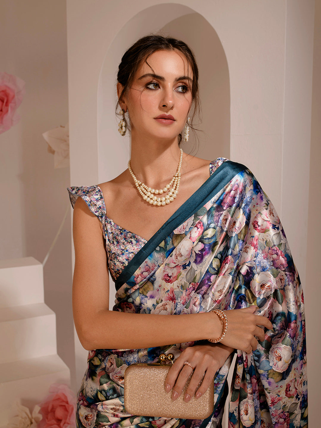 ELTIRE Exquisite Printed Bollywood Style Satin Saree