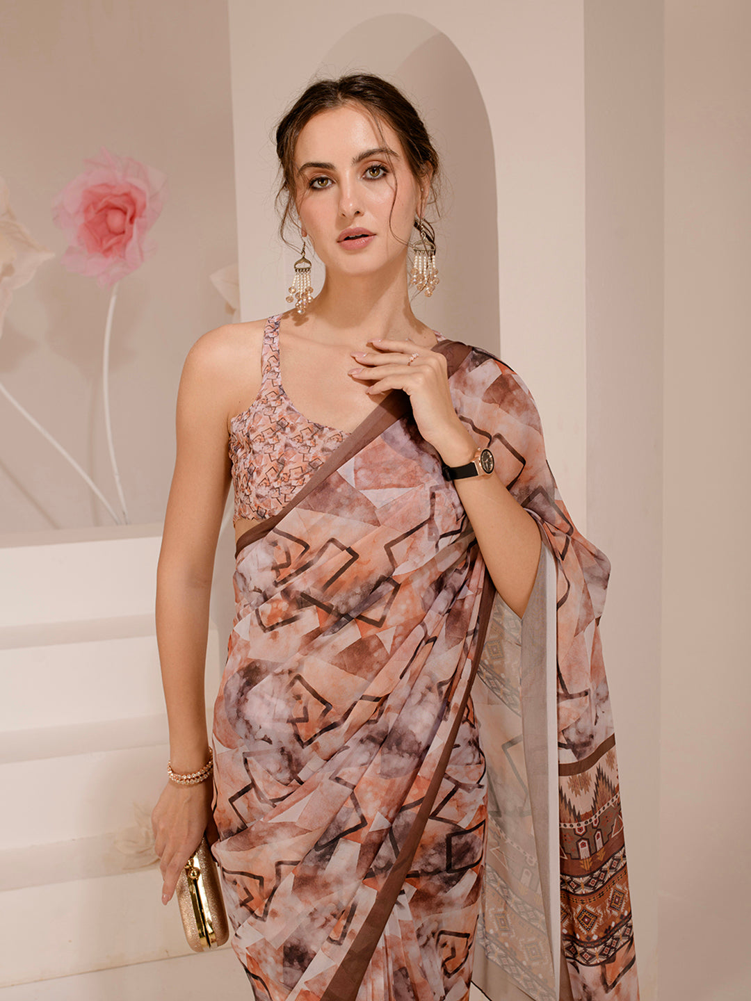 ELTIRE Exquisite Printed Bollywood Style Georgette Saree