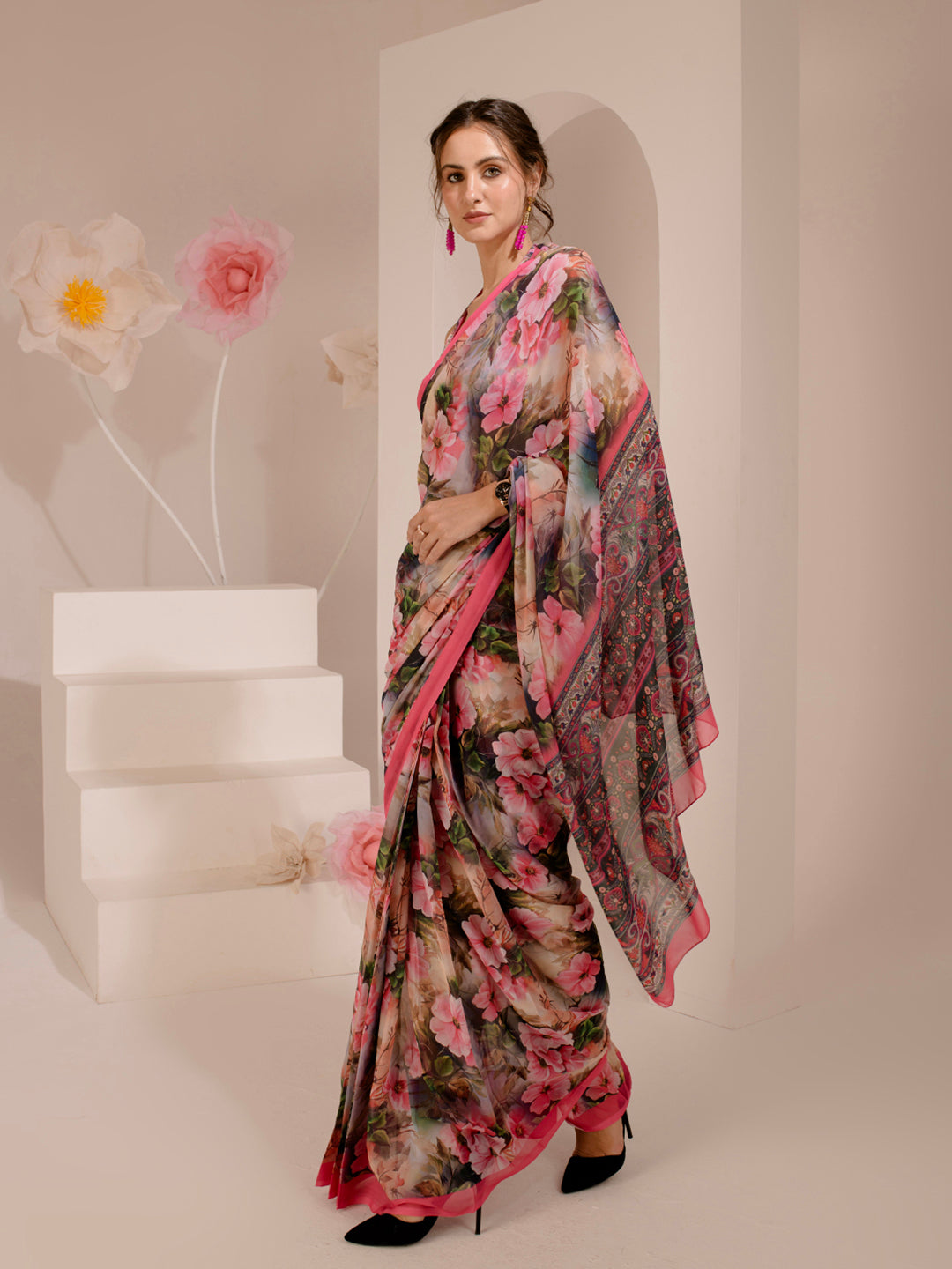 ELTIRE Exquisite Printed Bollywood Style Georgette Saree