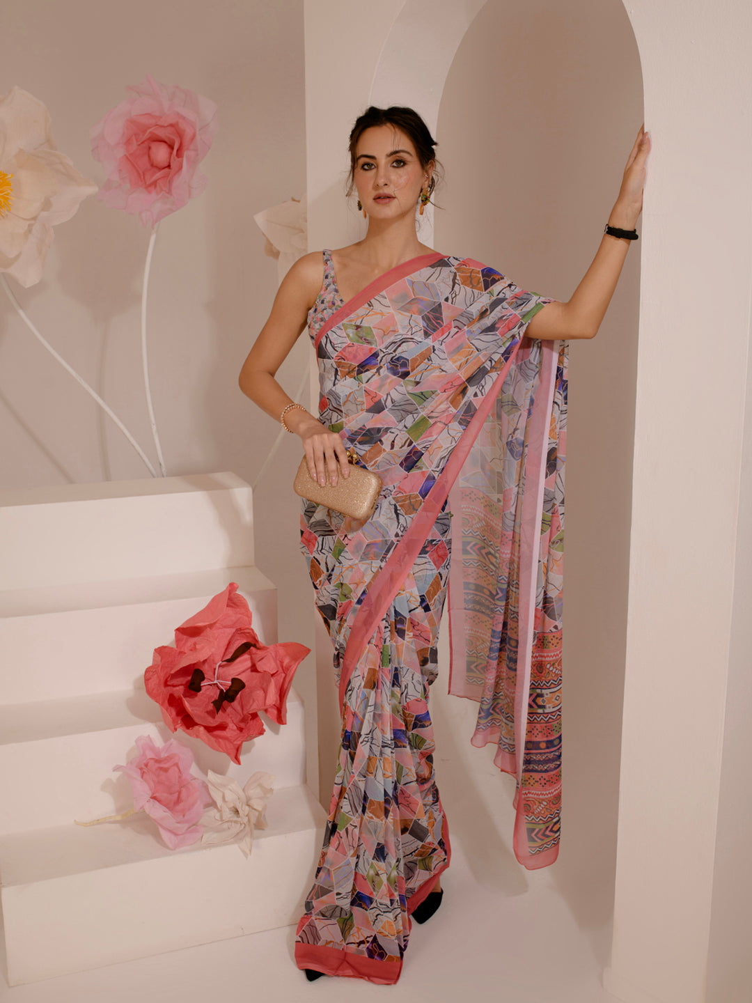 ELTIRE Exquisite Printed Bollywood Style Georgette Saree