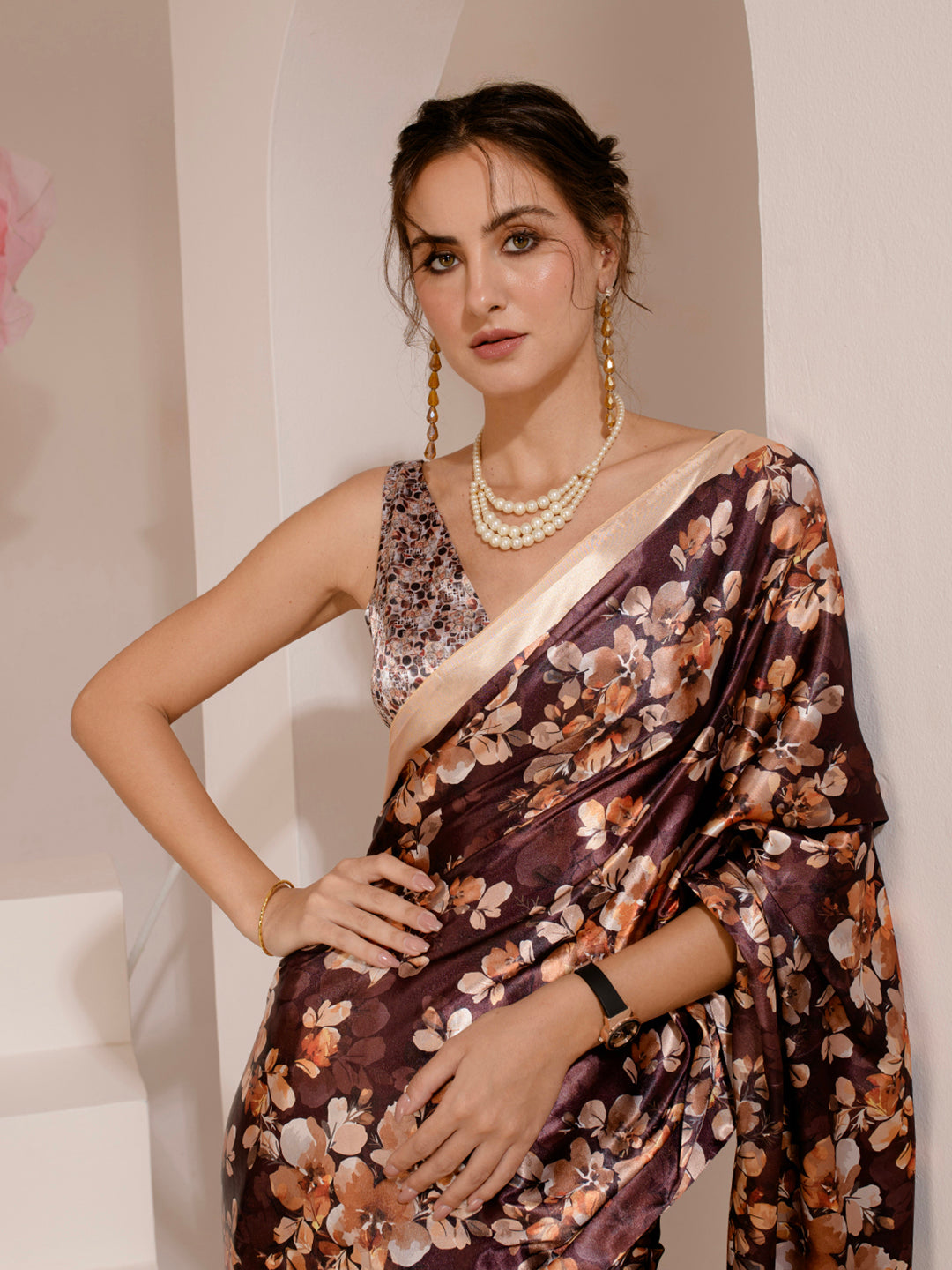 ELTIRE Exquisite Printed Bollywood Style Satin Saree