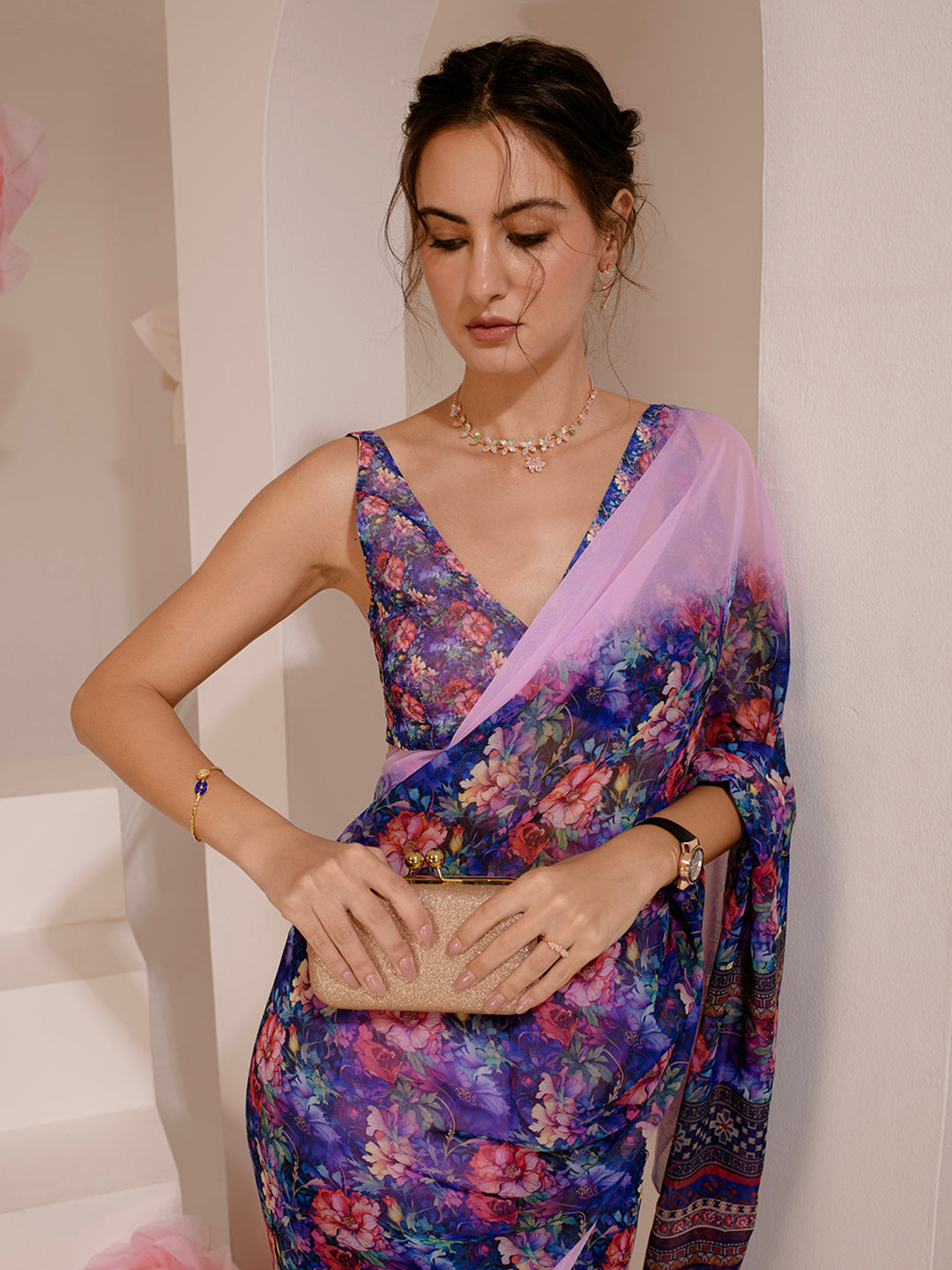 ELTIRE Exquisite Printed Bollywood Style Georgette Saree