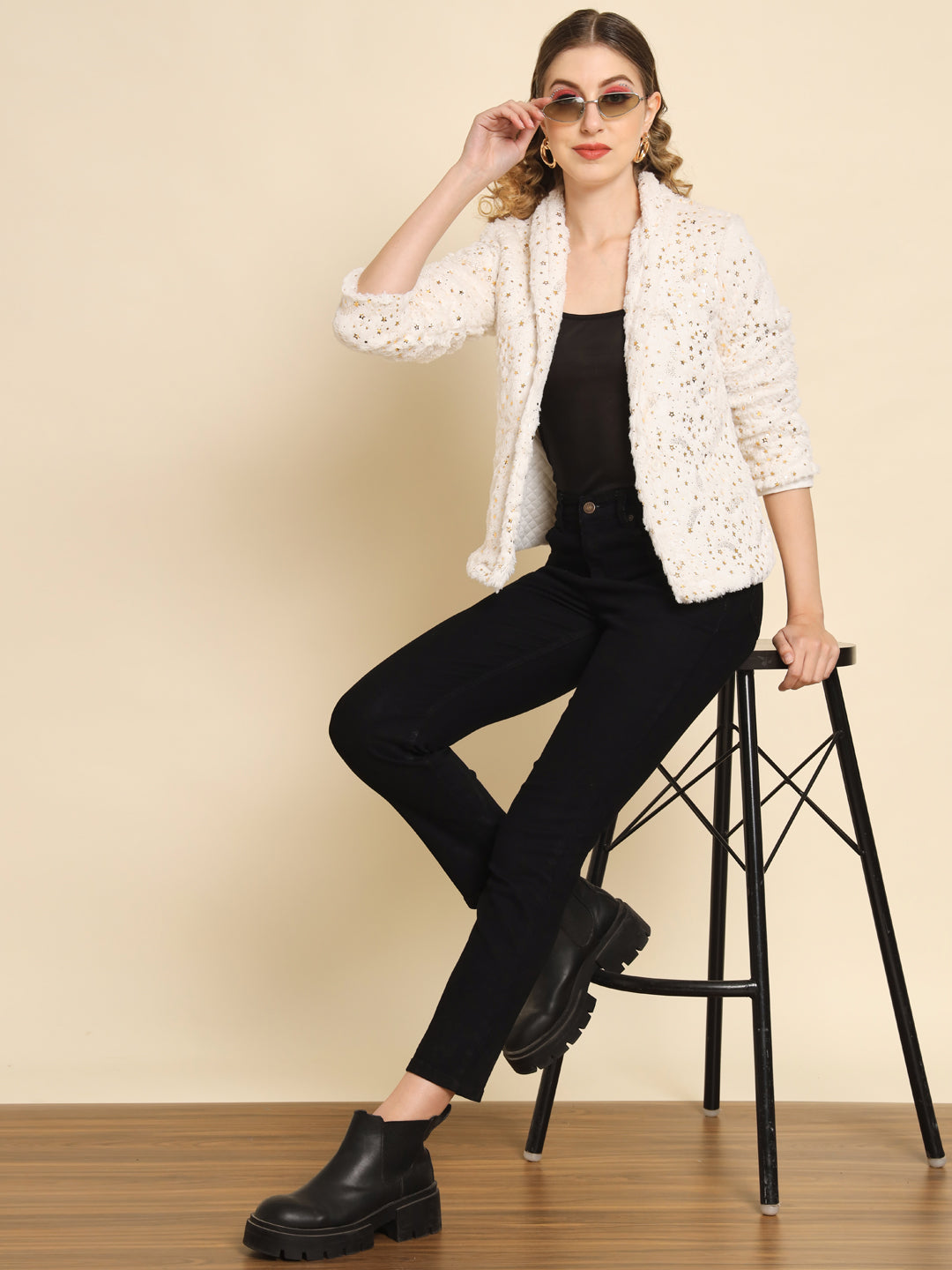 WOMEN WHITE BLAZER