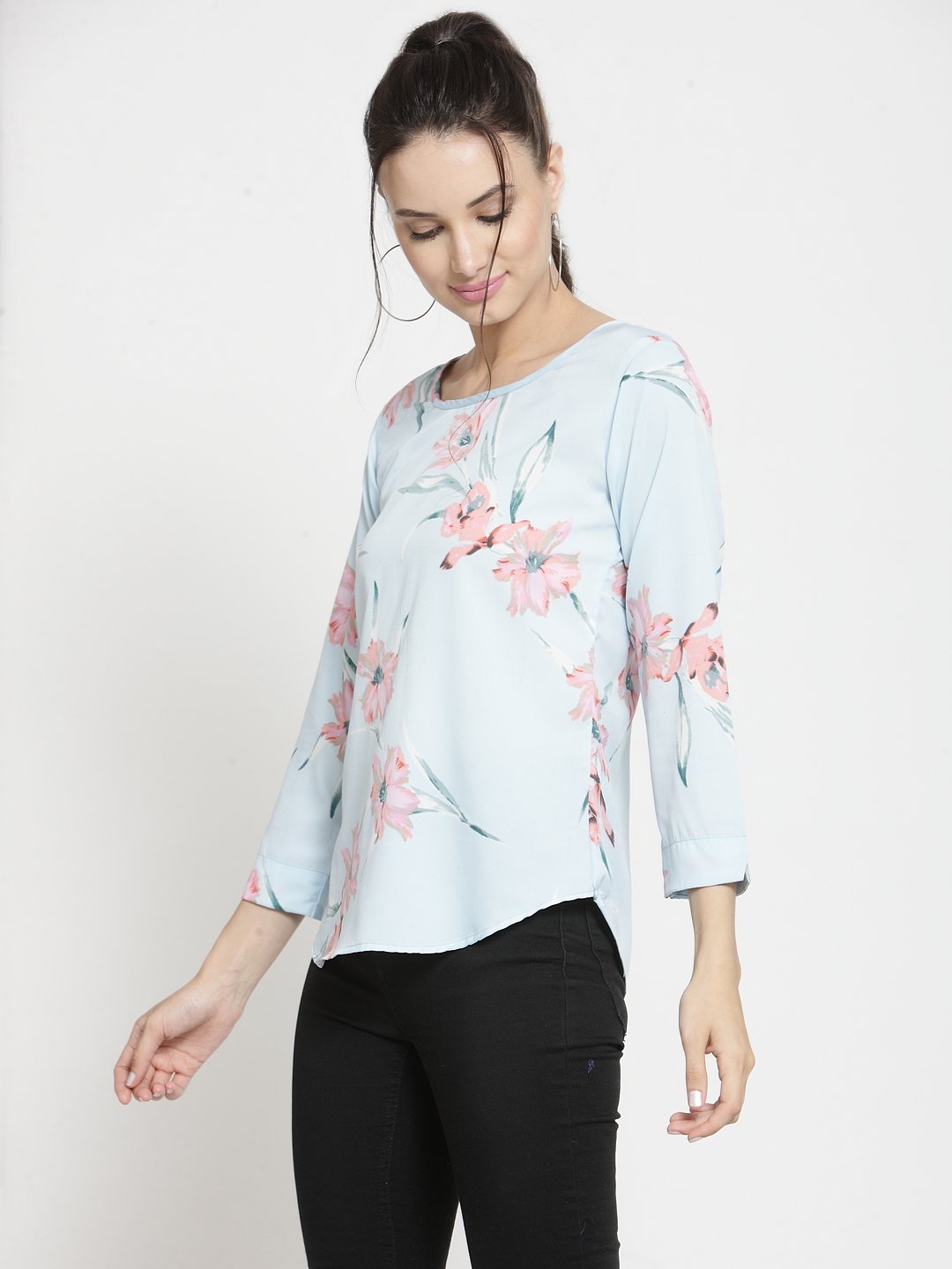 ZARVEY Casual 3/4 Sleeve Printed Women Multicolor Top