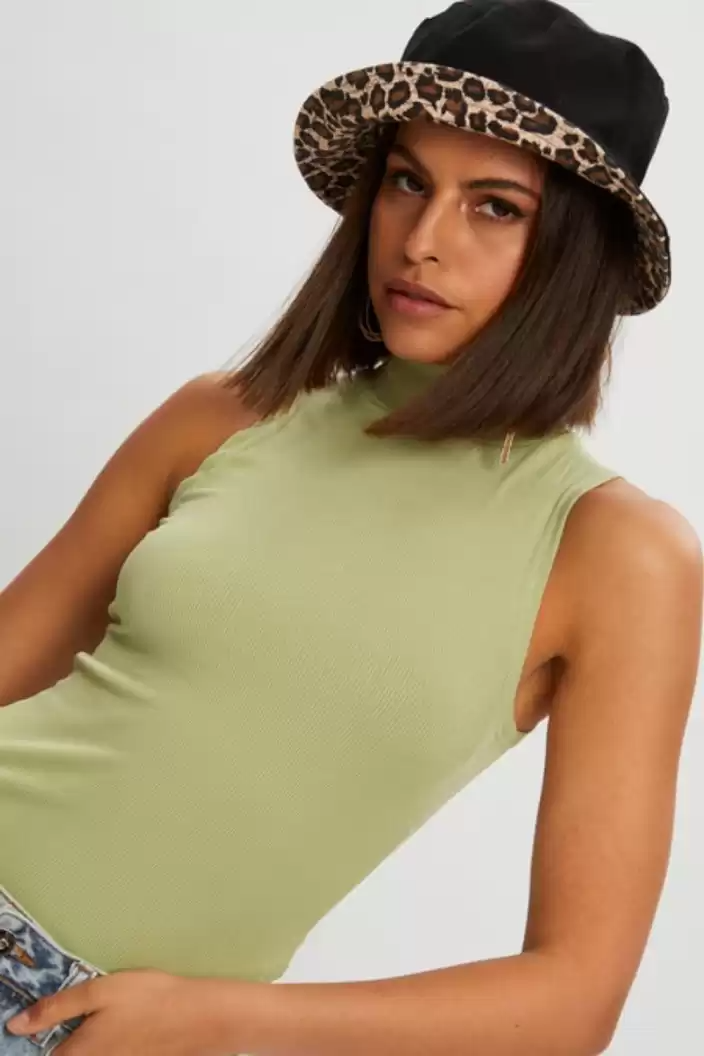 TANDUL  Casual Sleeveless Solid Women Green Top