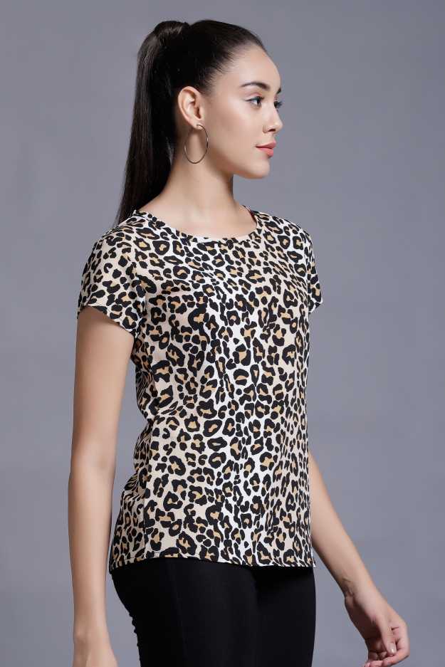 Casual Regular Sleeves Animal Print Women Multicolor Top